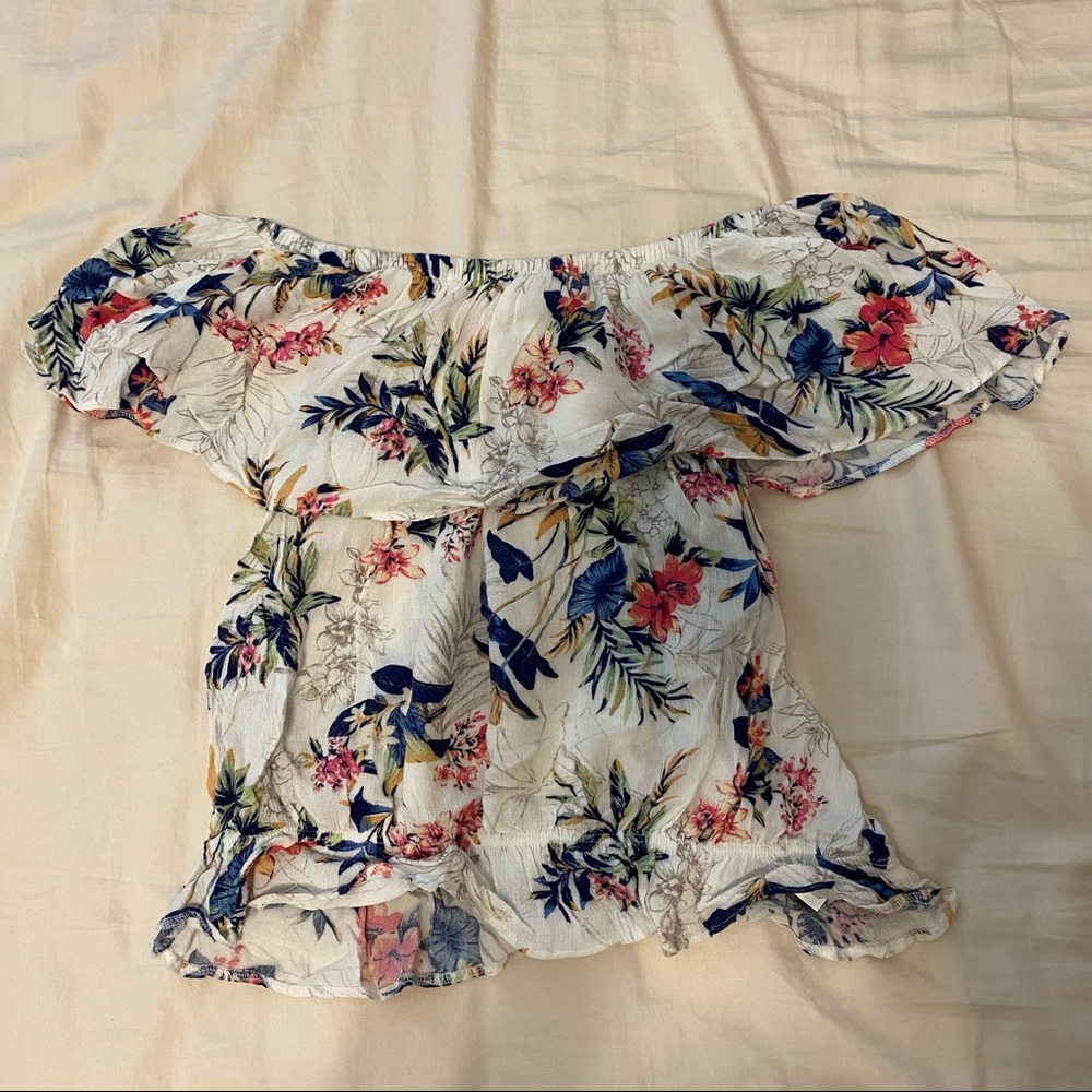 American Eagle Off Shoulder Top